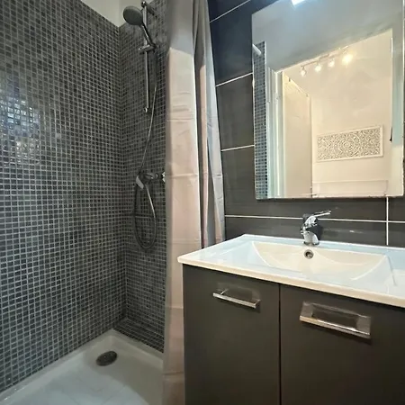 Appartamento Superbe Meublé Cosy Avec Lit Superconfort Au Calme Jean Médecin *